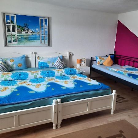 Marielies-Urlaubsstube Inhaber Karola Und Hans-Dieter Kern Meissenheim Luaran gambar